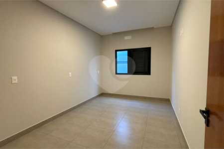 Casa à venda com 2 quartos, sendo 1 suíte, em Parque Residencial Sabiás, Indaiatuba, SP