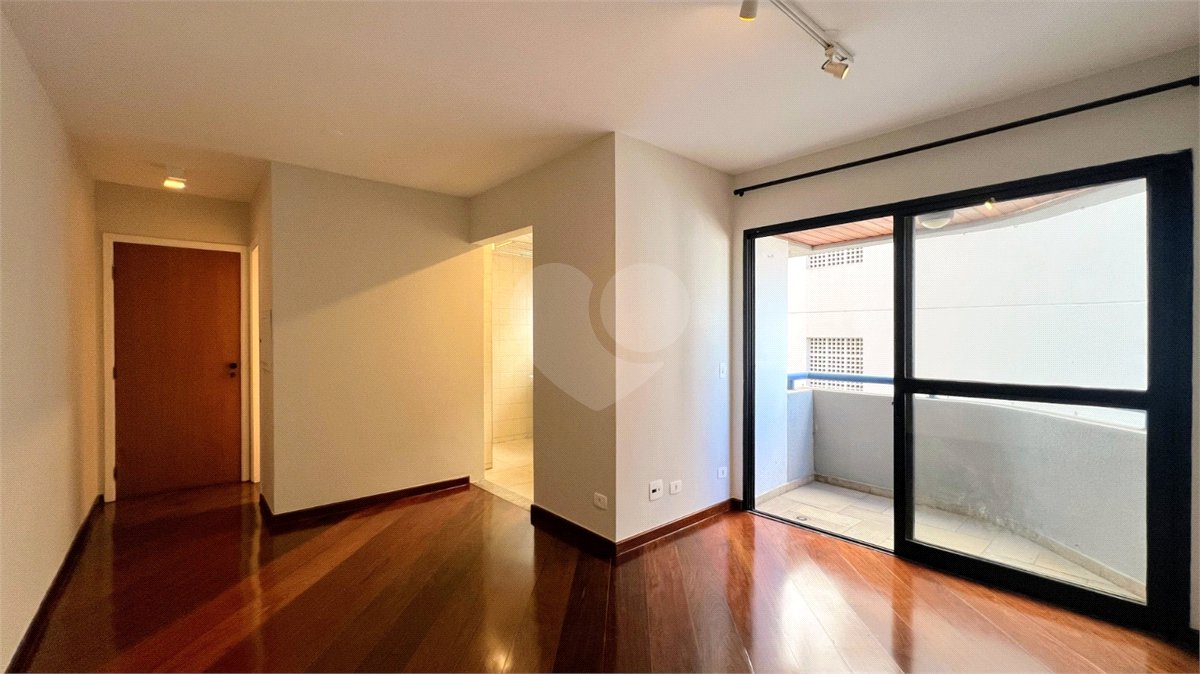 Apartamento à venda com 2 quartos em Pinheiros, São Paulo, SP