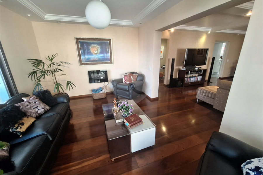 Apartamento à venda com 4 quartos, sendo 2 suítes, em Santana, São Paulo, SP