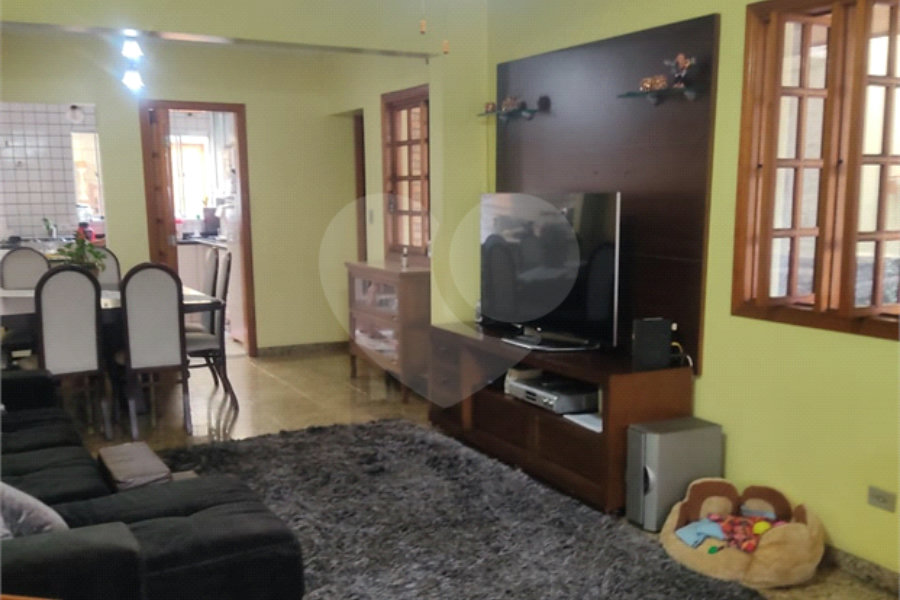 Sobrado à venda com 3 quartos, sendo 2 suítes, em Limão, São Paulo, SP