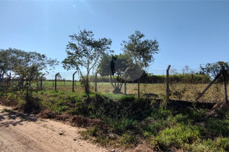 Sítio à venda com 2 suítes em Buru, Salto, SP