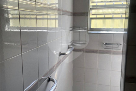 Casa Térrea para alugar com 3 quartos, sendo 1 suíte,  em Vila Ipojuca, São Paulo, SP
