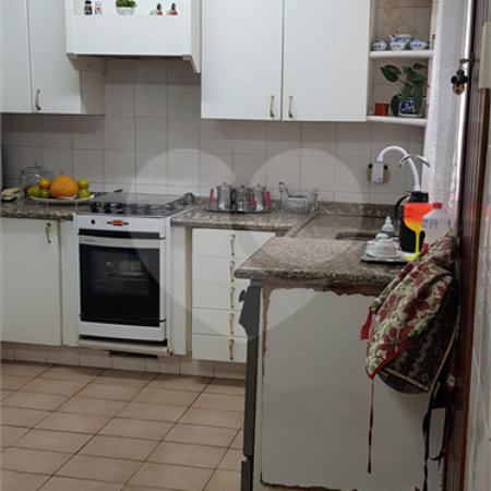 Sobrado à venda com 3 quartos, sendo 2 suítes, em Vila Gustavo, São Paulo, SP