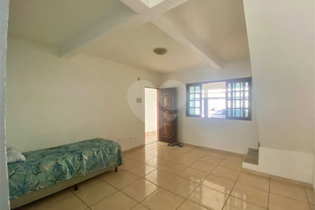 Casa à venda com 3 quartos em Vila Rosália, Guarulhos, SP