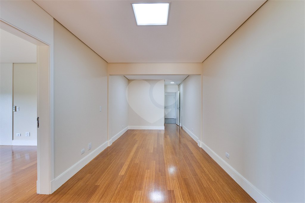 Apartamento para alugar com 4 suítes em Santo Amaro, São Paulo, SP