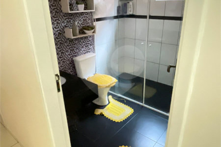 Casa à venda com 3 quartos em Cidade Boa Vista, Suzano, SP