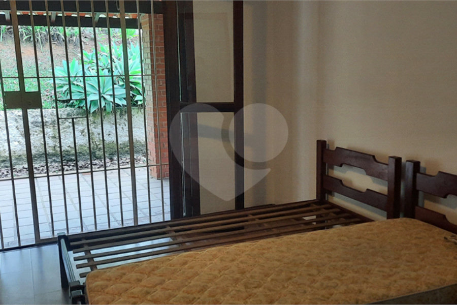 Casa à venda com 3 quartos, sendo 1 suíte,  em Serra da Cantareira, Mairiporã, SP