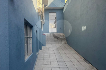 Sobrado à venda com 5 quartos em Bela Vista, Osasco, SP
