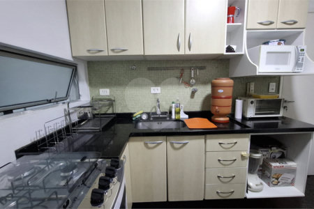 Apartamento à venda com 3 quartos, sendo 1 suíte,  em Perdizes, São Paulo, SP