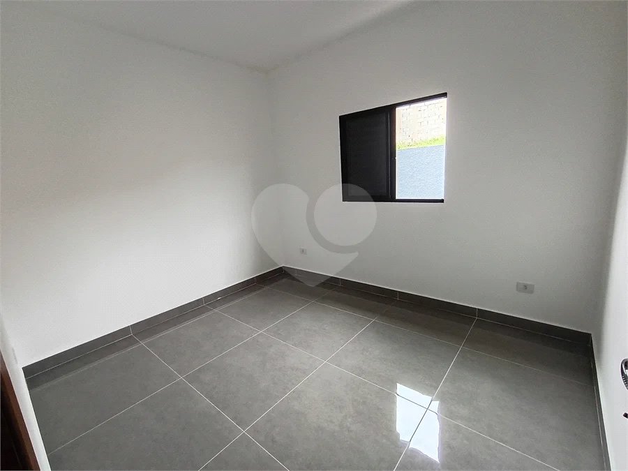 Casa à venda com 3 quartos, sendo 1 suíte, em Loteamento Parque Serras de Atibaia I, Atibaia, SP