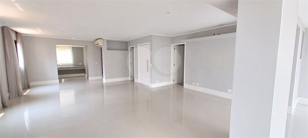 Apartamento à venda com 3 suítes em Jardim Fonte do Morumbi, São Paulo, SP