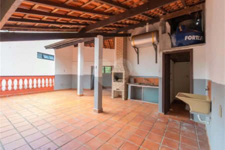Casa à venda com 3 quartos, sendo 1 suíte,  em Alto da Lapa, São Paulo, SP