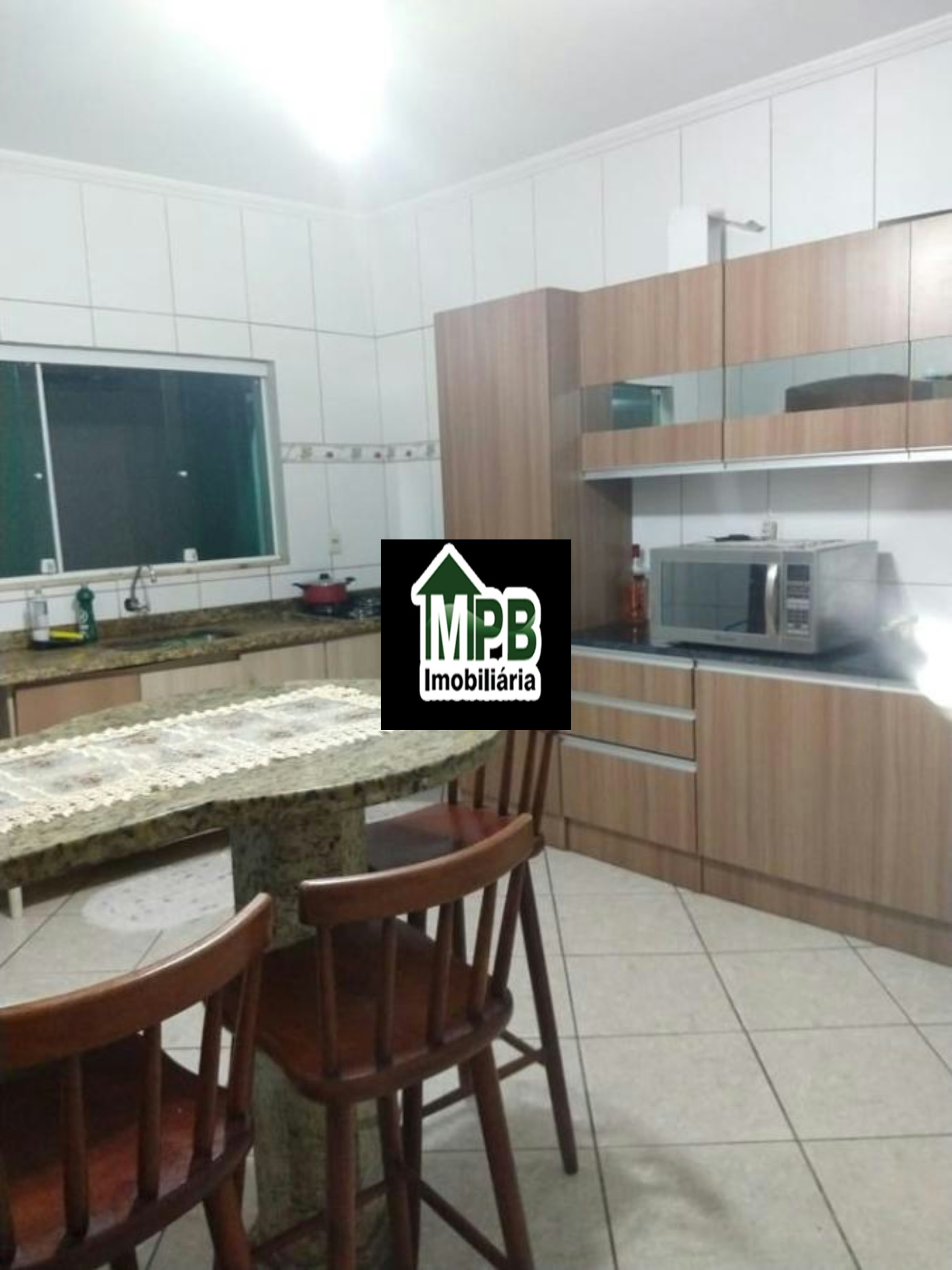 Sobrado à venda com 3 quartos em Jardim Califórnia, Sorocaba, SP