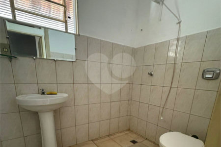 Casa à venda com 2 quartos em Vila Mazzei, Itapetininga, SP
