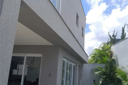 Casa à venda com 3 suítes em Moinho Velho, Cotia, SP