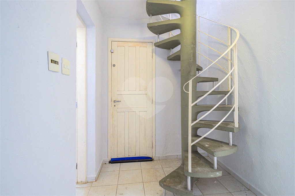 Casa Térrea à venda ou para alugar com 5 quartos, sendo 1 suíte, em Jardim Marajoara, São Paulo, SP
