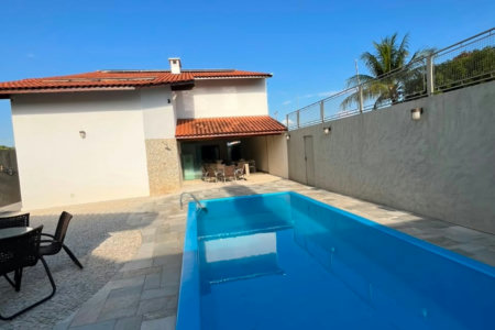 Casa à venda com 3 quartos, sendo 1 suíte,  em Santos Dumont, Três Lagoas, MS