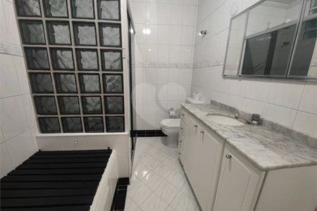 Apartamento à venda com 2 quartos em Alto da Boa Vista, São Paulo, SP