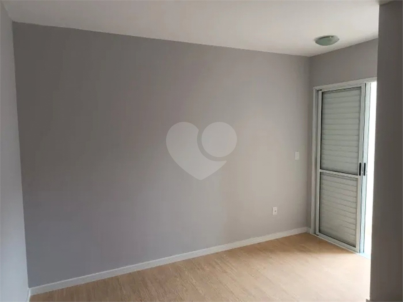 Apartamento à venda com 2 quartos, sendo 1 suíte, em Vila Sanches, São José dos Campos, SP