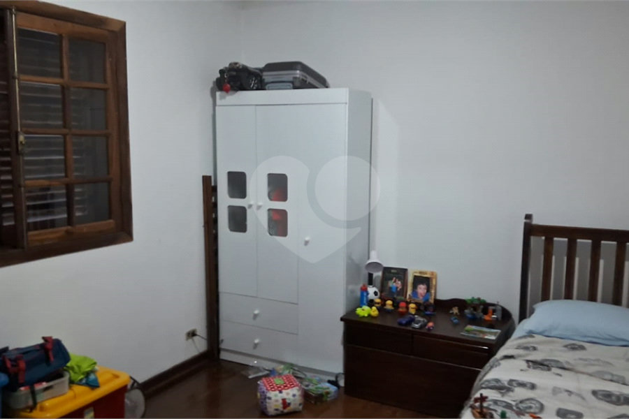 Casa à venda com 3 quartos, sendo 1 suíte,  no condomínio Alpes da Cantareira, Mairiporã - SP
