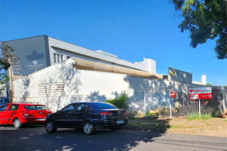 Casa à venda ou para alugar com 4 suítes em Jardim Primavera, Araraquara, SP