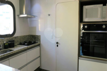 Apartamento à venda com 4 quartos, sendo 2 suítes,  em Vila Suzana, São Paulo, SP