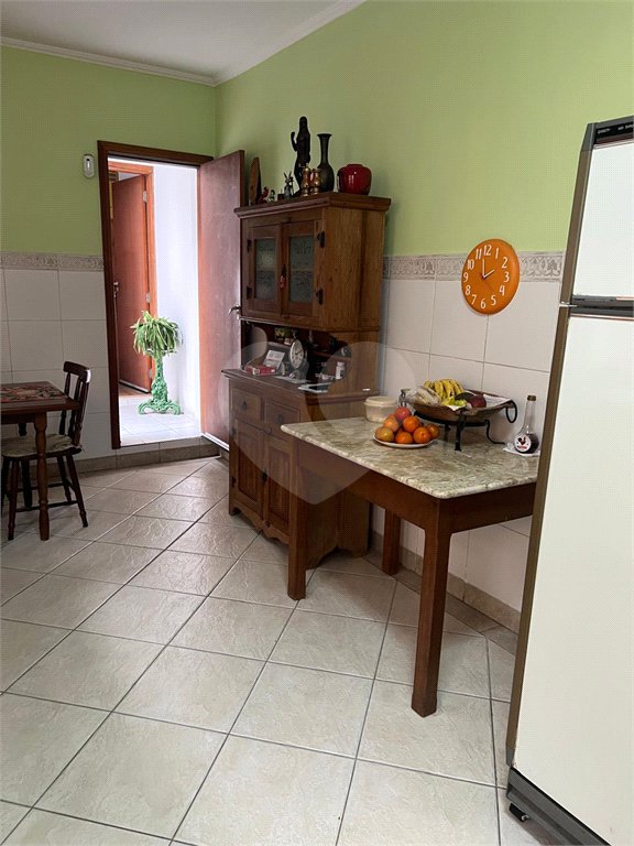 Casa à venda com 3 quartos, sendo 1 suíte, em Vila Mariana, São Paulo, SP