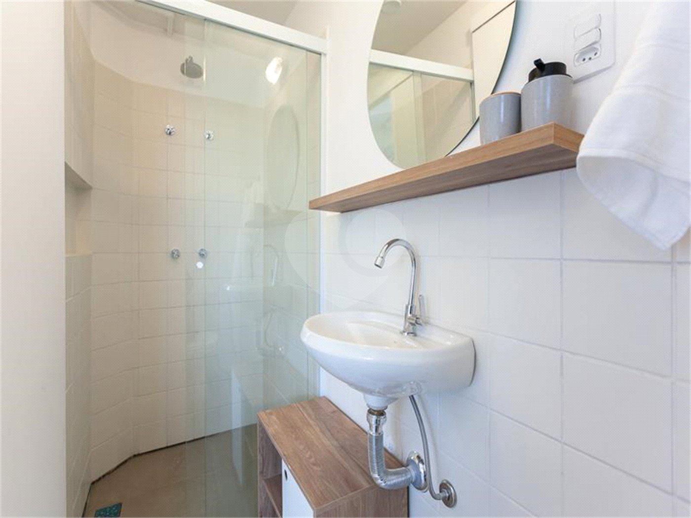 Apartamento à venda com 4 quartos, sendo 1 suíte, em Vila Olímpia, São Paulo, SP