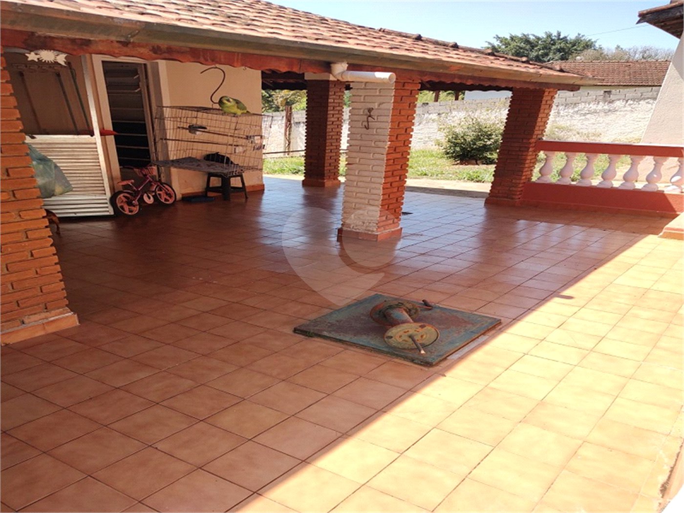 Chácara à venda com 5 quartos, sendo 3 suítes, em Chácaras Fernão Dias, Atibaia, SP