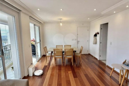 Apartamento à venda com 3 quartos, sendo 1 suíte, em Alto da Boa Vista, São Paulo, SP
