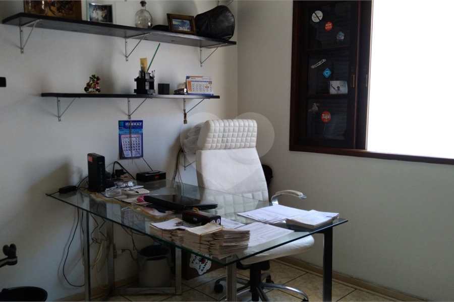Sobrado à venda com 4 quartos em Tremembé, São Paulo, SP