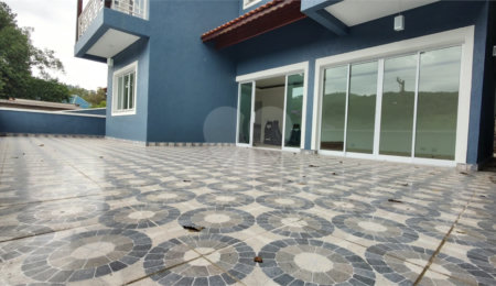 Casa à venda com 3 quartos, sendo 2 suítes,  em Serra da Cantareira, Mairiporã, SP