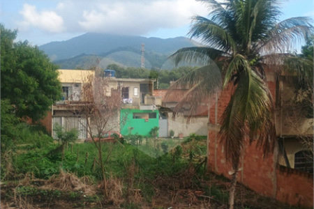 Casa à venda com 2 quartos no condomínio Dos Silvas, Rio de Janeiro - RJ