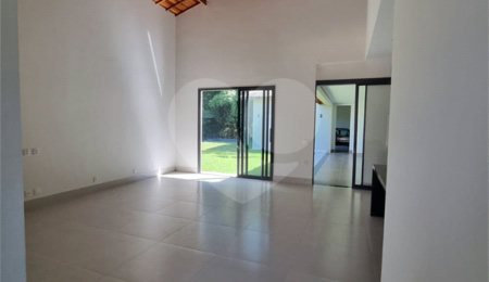Casa à venda com 3 suítes no condomínio Terras de Santa Teresa, Itupeva - SP