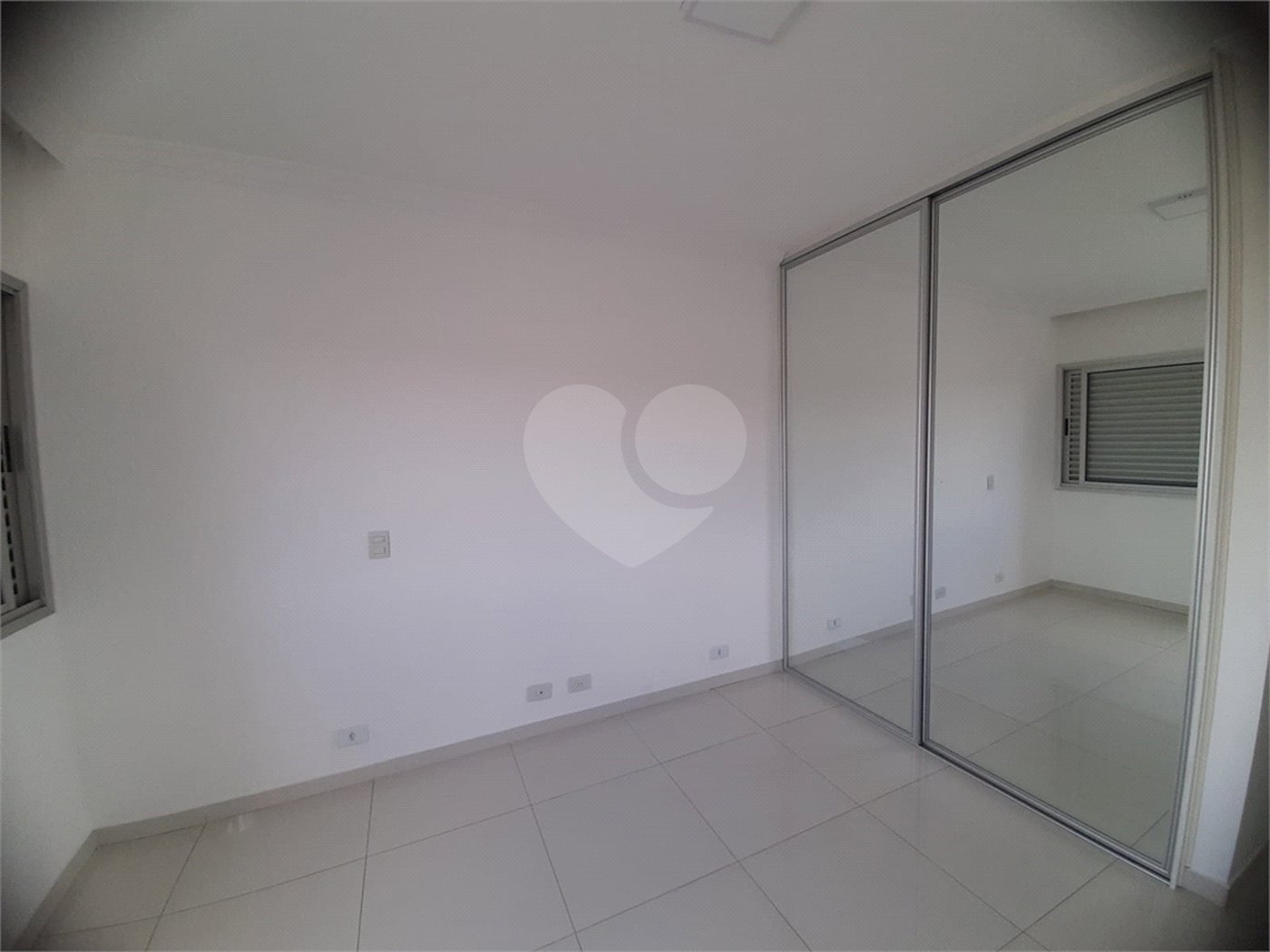 Apartamento à venda com 3 quartos, sendo 1 suíte,  em Santana, São Paulo, SP