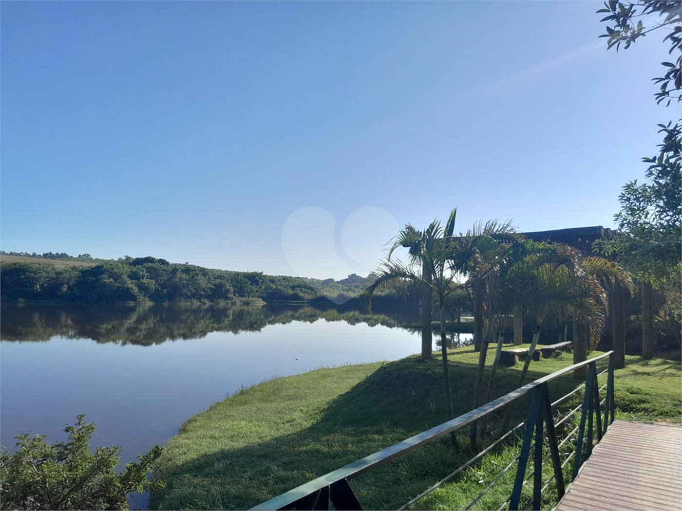 Casa à venda com 3 suítes no condomínio Village Ipanema 1, Araçoiaba da Serra - SP