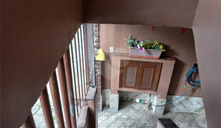Sobrado à venda com 2 quartos, sendo 1 suíte,  em Santa Teresinha, São Paulo, SP