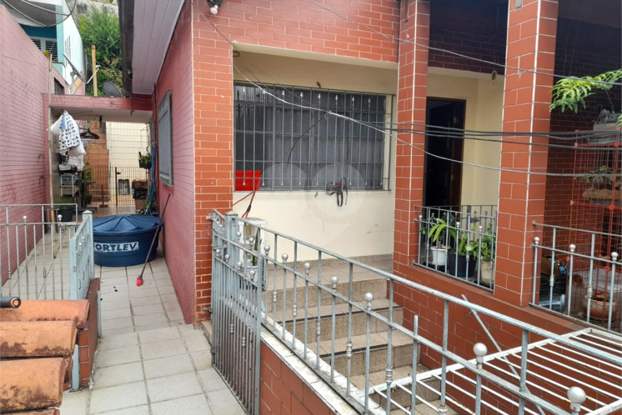 Sobrado à venda com 3 quartos, sendo 1 suíte, em Tremembé, São Paulo, SP