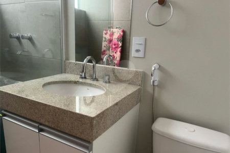 Casa à venda com 4 quartos, sendo 3 suítes,  no condomínio Residencial Toscana, Mogi das Cruzes - SP