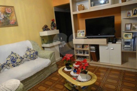 Casa à venda com 3 quartos, sendo 2 suítes, em Jardim Taboão, São Paulo, SP