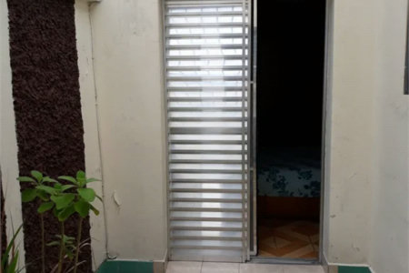 Casa à venda com 2 quartos, sendo 1 suíte, em Vila Anastácio, São Paulo, SP
