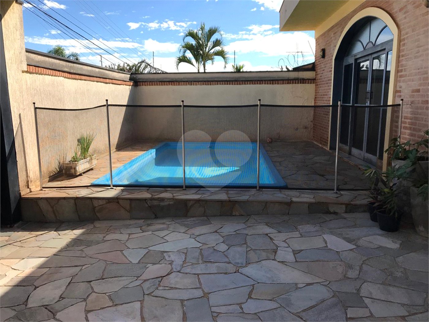 Casa à venda com 3 quartos, sendo 1 suíte, em Jardim São Luiz, Ribeirão Preto, SP