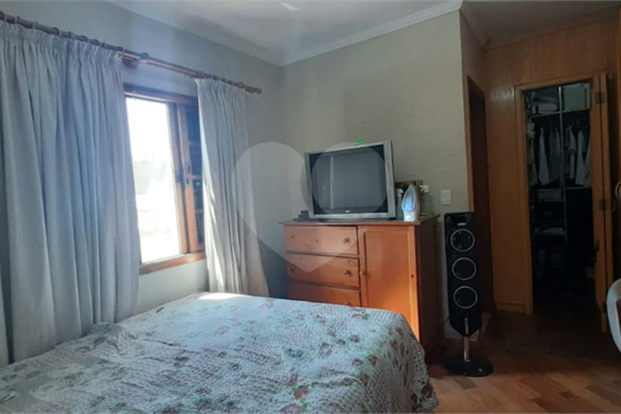 Sobrado à venda com 4 quartos, sendo 2 suítes, em Mandaqui, São Paulo, SP