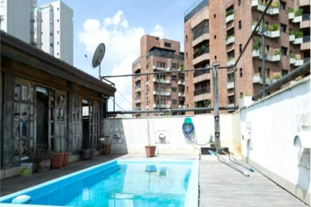 Cobertura à venda com 3 quartos, sendo 1 suíte,  em Vila Andrade, São Paulo, SP