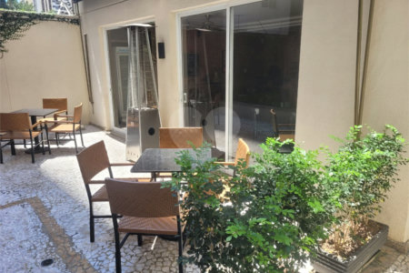 Apartamento à venda com 3 quartos, sendo 2 suítes, em Vila Uberabinha, São Paulo, SP