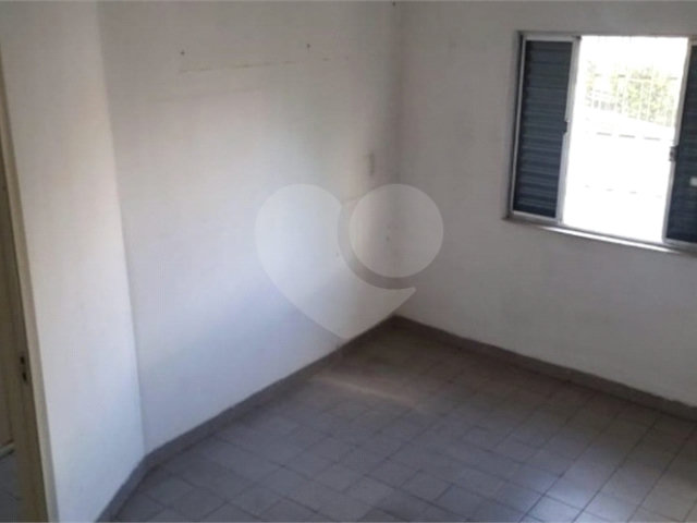 Sobrado à venda com 2 quartos em Santana, São Paulo, SP