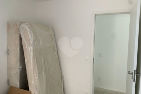 Apartamento à venda com 3 suítes em Bela Aliança, São Paulo, SP