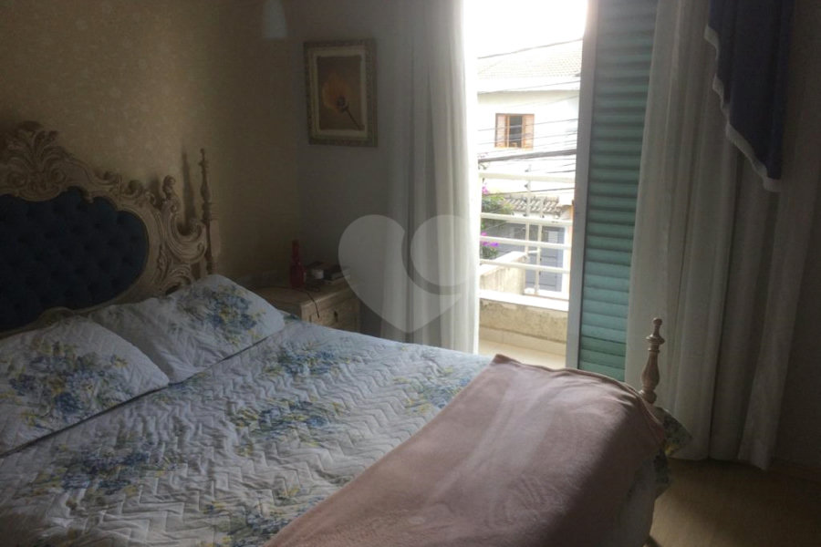 Casa à venda com 4 quartos, sendo 3 suítes, em Santana, São Paulo, SP