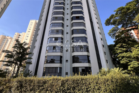Apartamento à venda com 4 quartos, sendo 1 suíte,  em Vila Mariana, São Paulo, SP