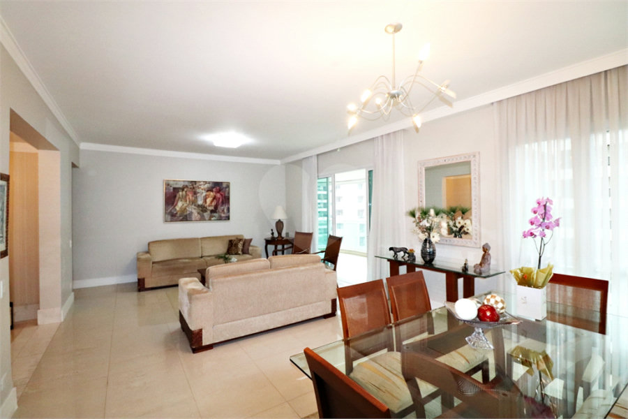 Apartamento à venda com 4 suítes em Santana, São Paulo, SP